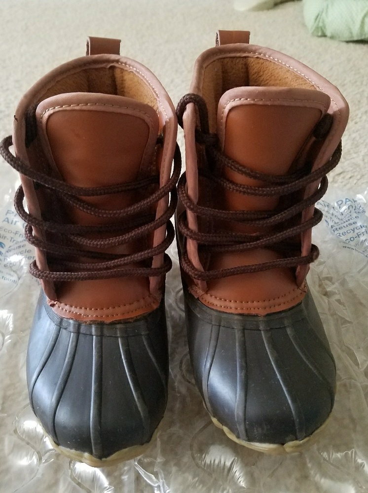 **SOLD**Western Chief Kids Four Eye Duck Boots